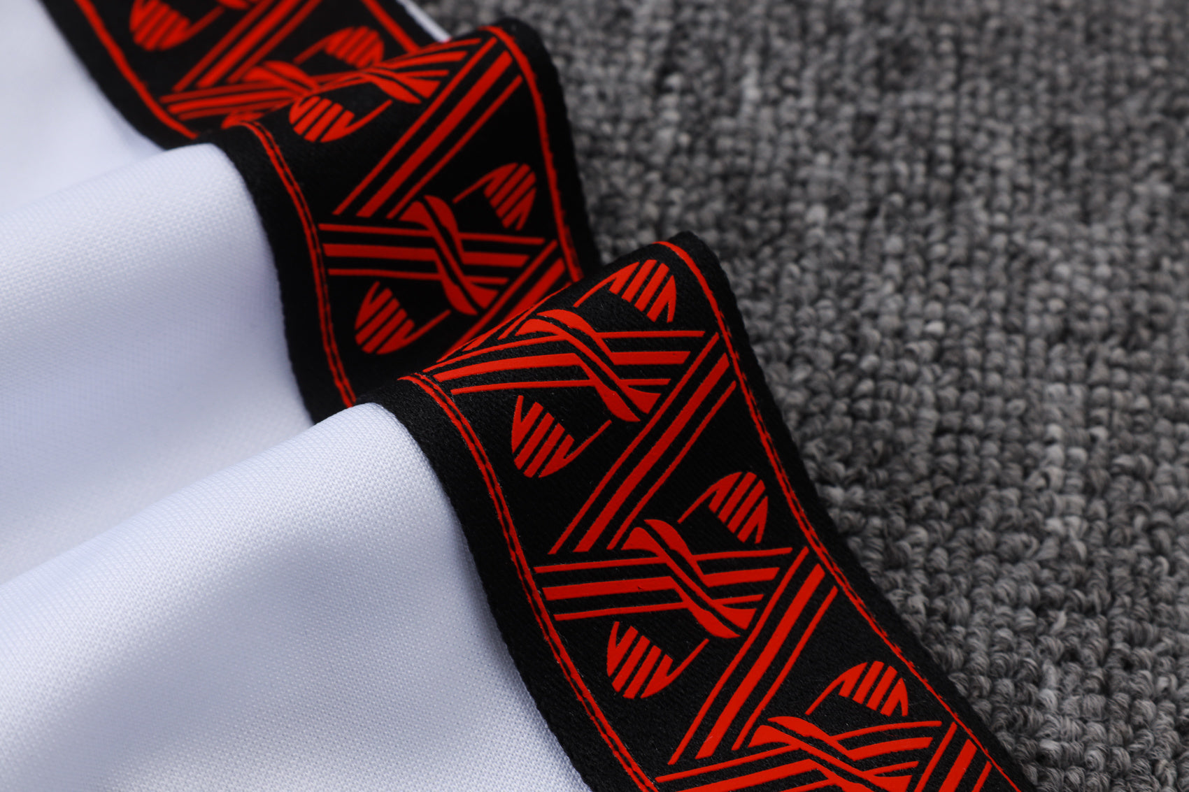 Milan White/Black Tracksuit Full-Zip 25/26