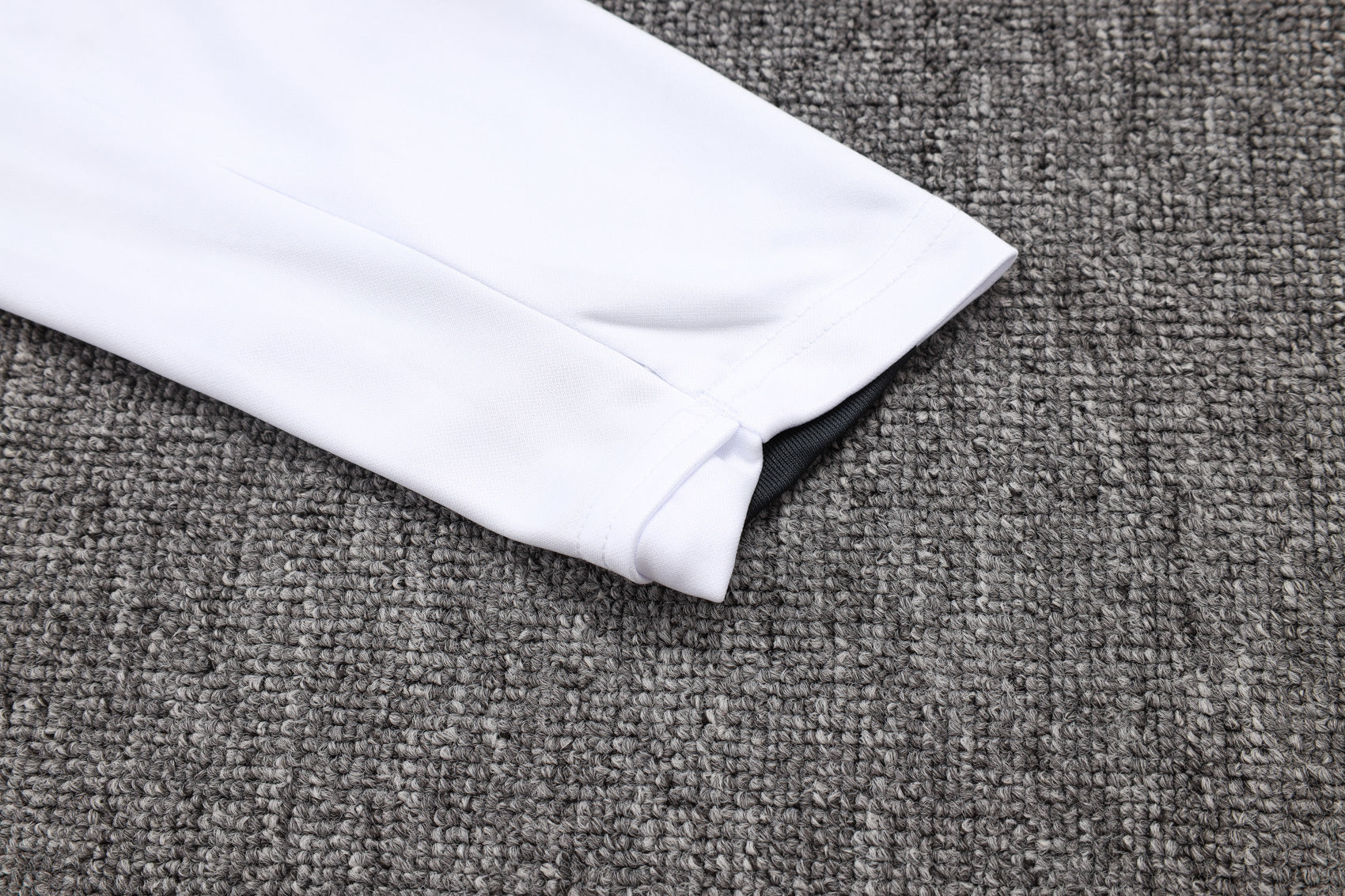 Chelsea White/Black Tracksuit Half-Zip 25/26