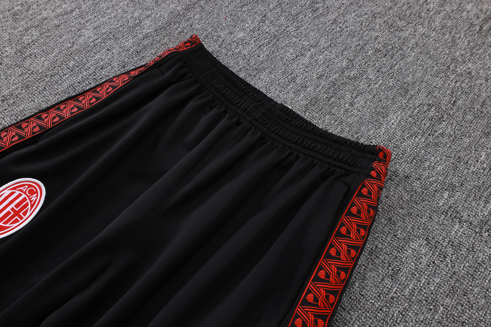 Milan White/Black Tracksuit Full-Zip 25/26