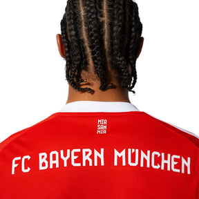 Bayern München home 25/26