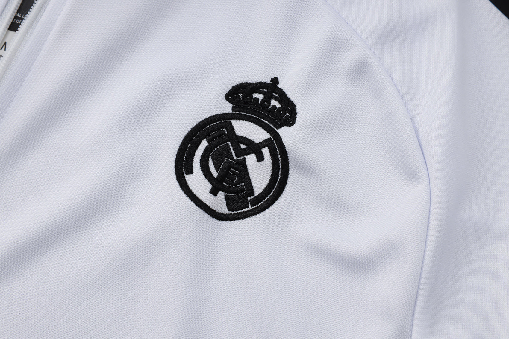Real Madrid White Tracksuit Full-Zip 25/26