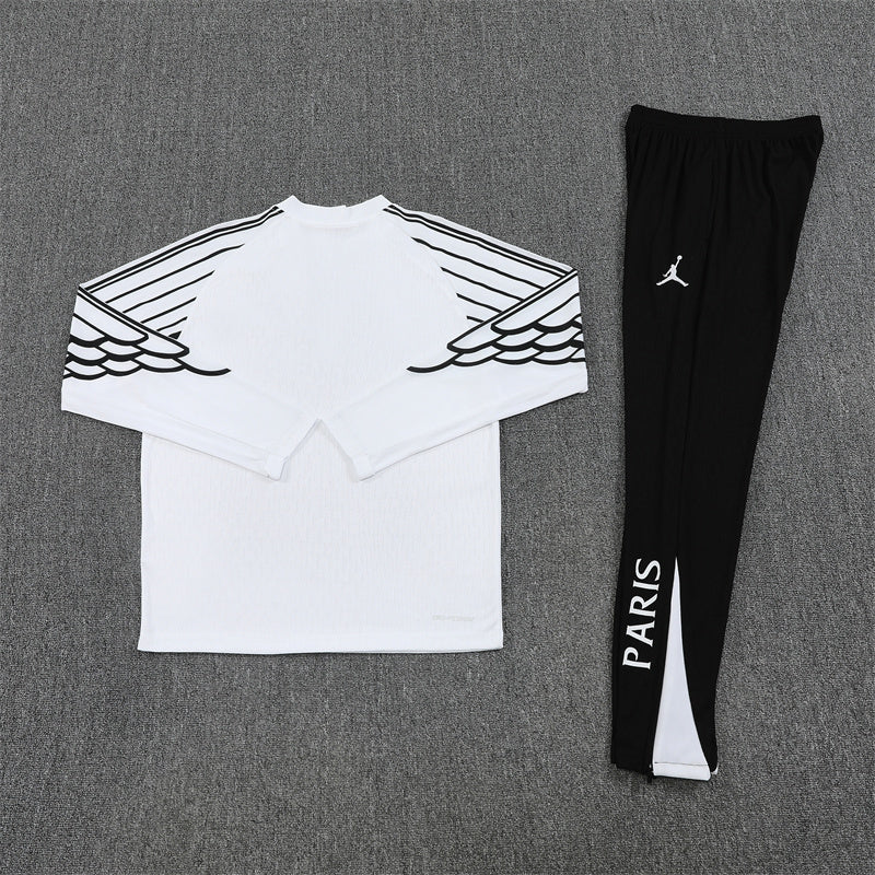 Tracksuit Paris White 25/26