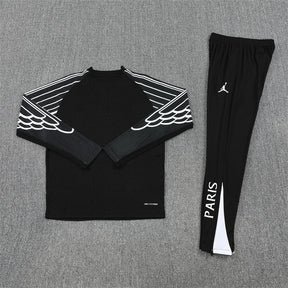 Tracksuit Paris Black 25/26