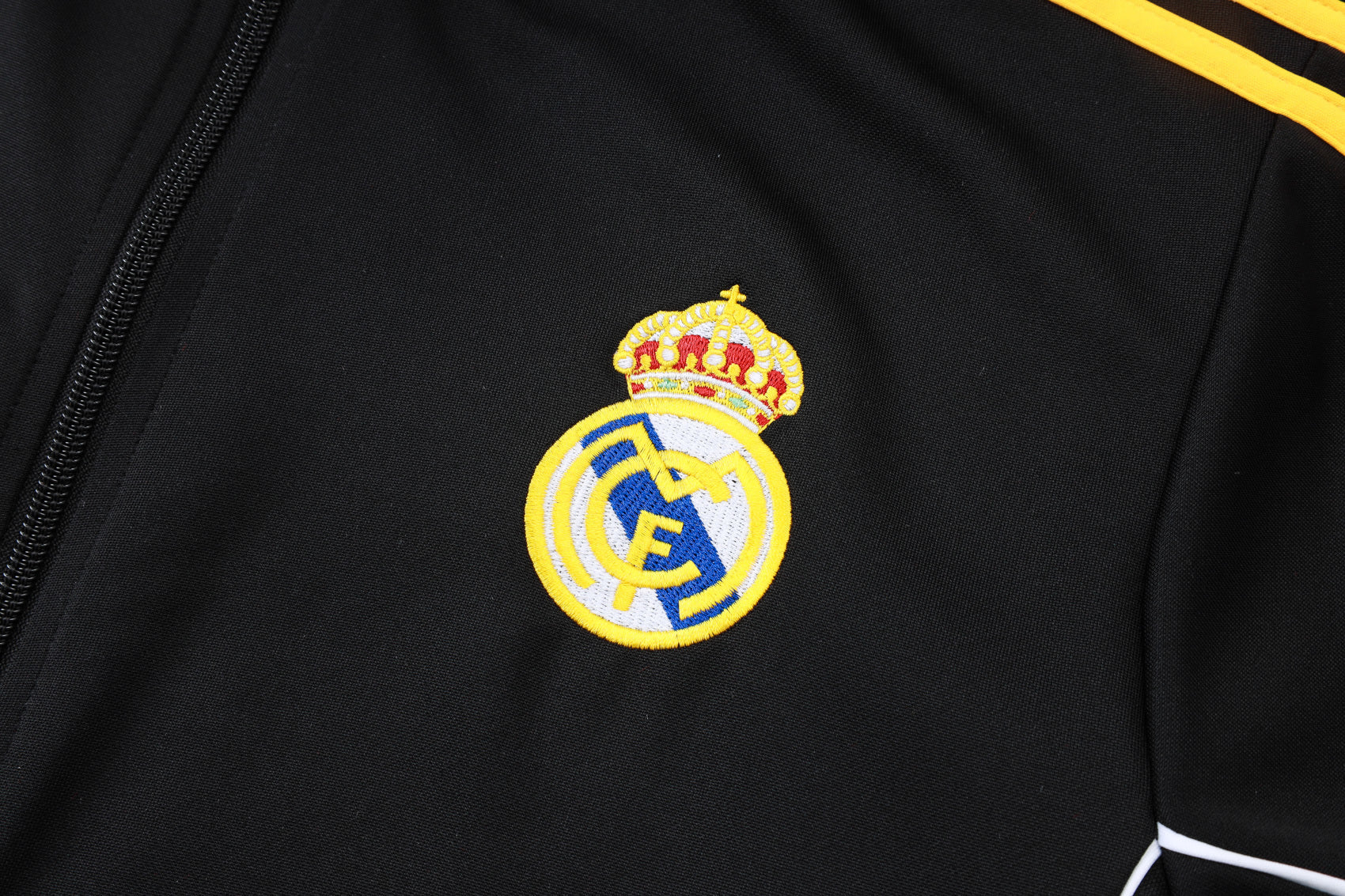 Real Madrid Black Tracksuit Full-Zip 25/26